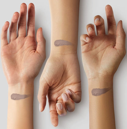 FENTY BEAUTY Match Stix Matte Skinstick - fair to light with warm and subtle yellow undertones Matte finish - Foundation - Concealer - Highlight - Amber